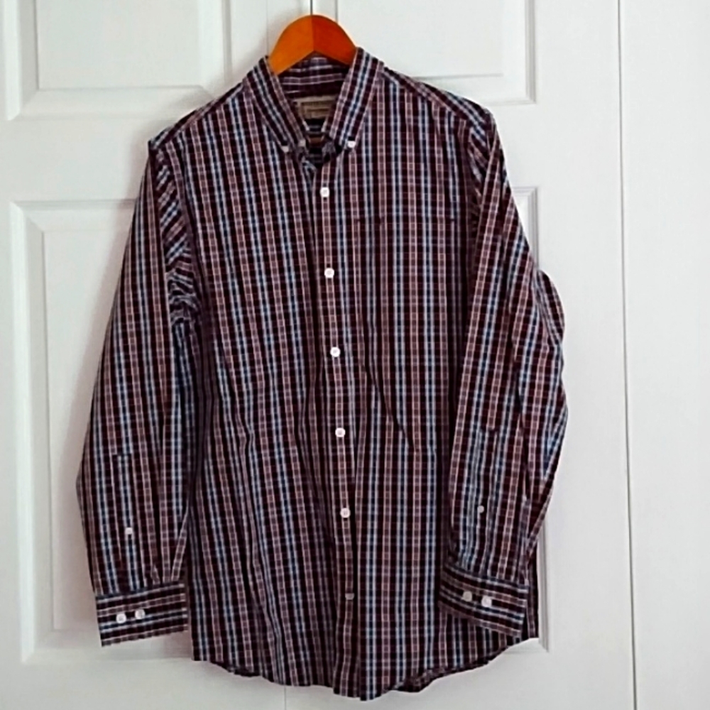 Duluth Trading Co. Button Down Shirt